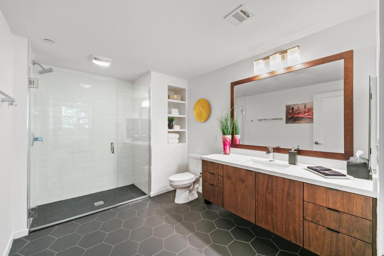 Fairfax District Chic City Oasis 2 Bedroom Apt With Den 136 Los Angeles Ngoại thất bức ảnh