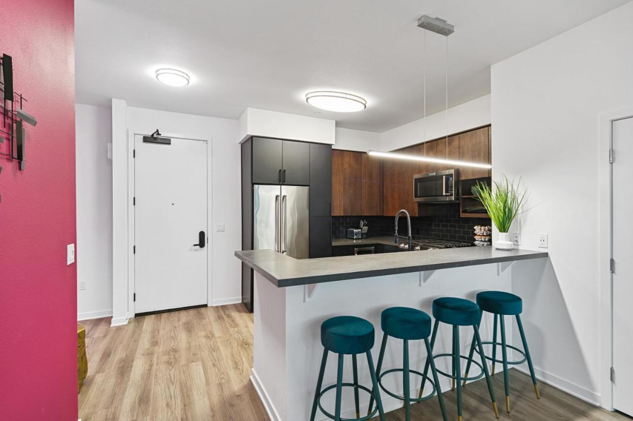 Fairfax District Chic City Oasis 2 Bedroom Apt With Den 136 Los Angeles Ngoại thất bức ảnh